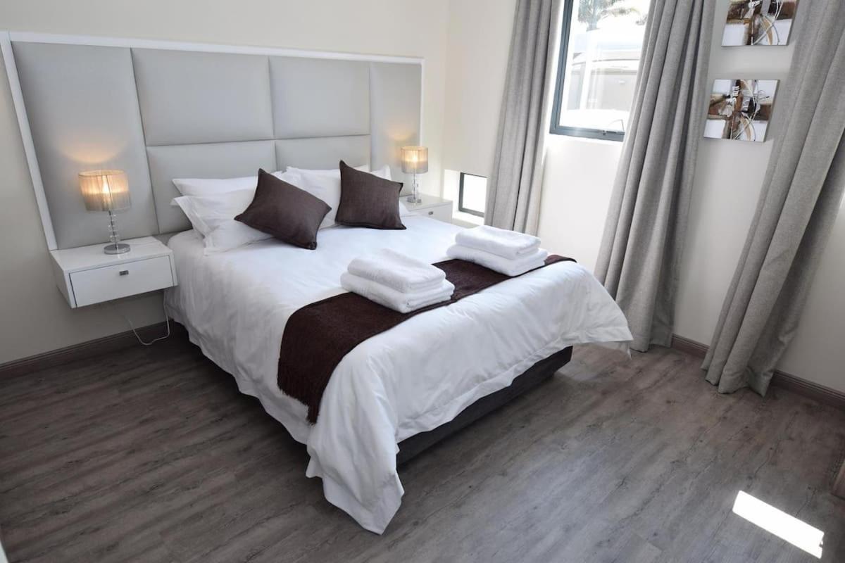 Elridge Living Apartment บ็อคสเบิร์ก ภายนอก รูปภาพ
