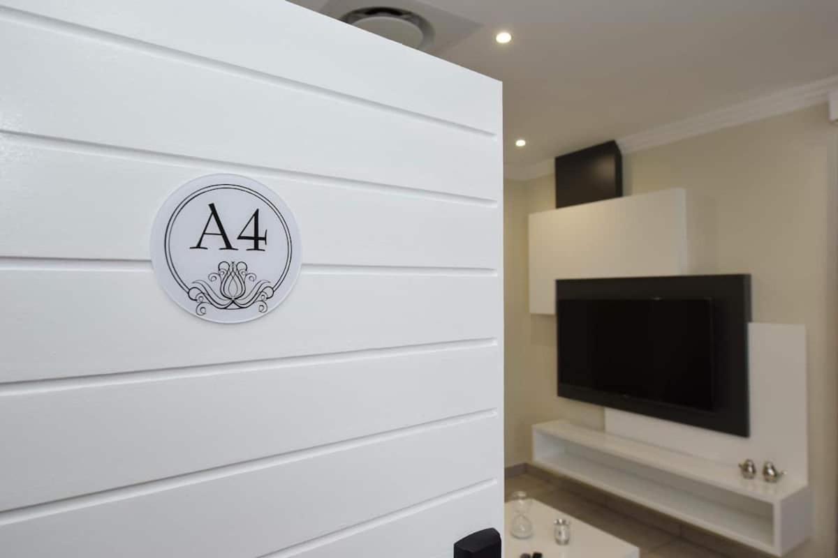 Elridge Living Apartment บ็อคสเบิร์ก ภายนอก รูปภาพ